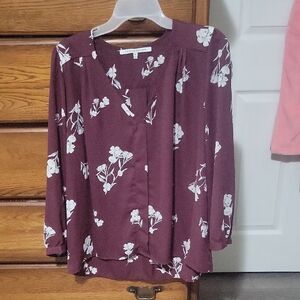 Collective Concepts Burgundy Floral Split-Neck Blouse